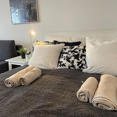 Charming Apartment Near City Center Vienna Esterno foto
