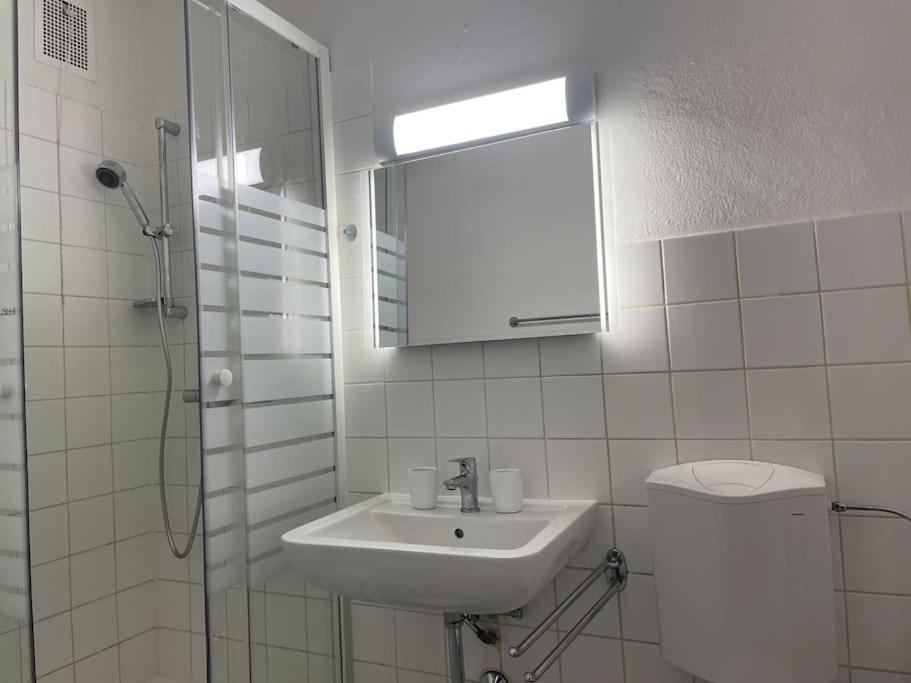 Charming Apartment Near City Center Vienna Esterno foto